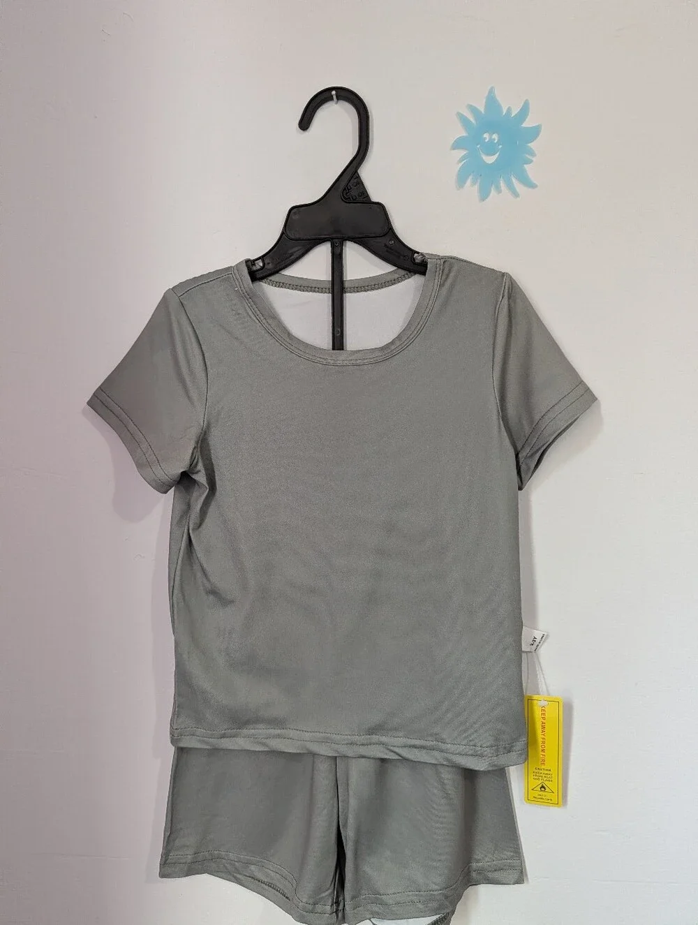Kids Short Sleeve Gray Matching Tee and Shorts Set | Size 4 | New